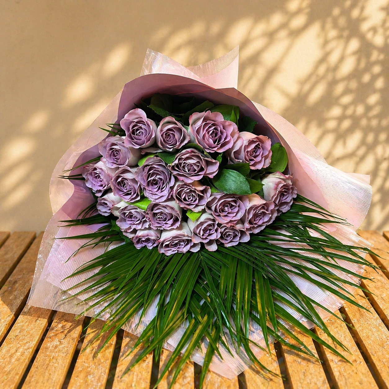 Premium 41’li Lila Gül Buketi – Gösterişli ve Zarif Tasarım